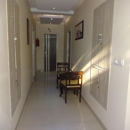 Hotel Grace New Delhi Bagian luar foto