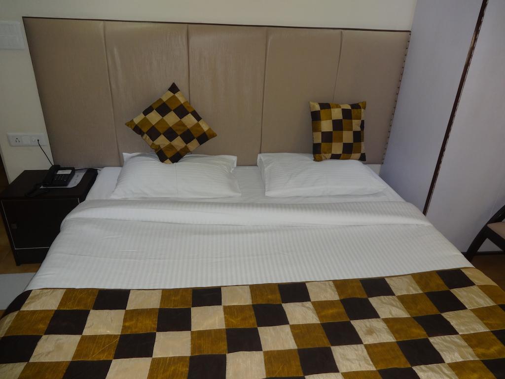 Hotel Grace New Delhi Ruang foto