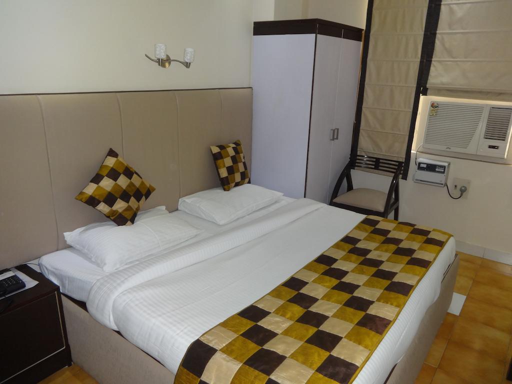 Hotel Grace New Delhi Ruang foto