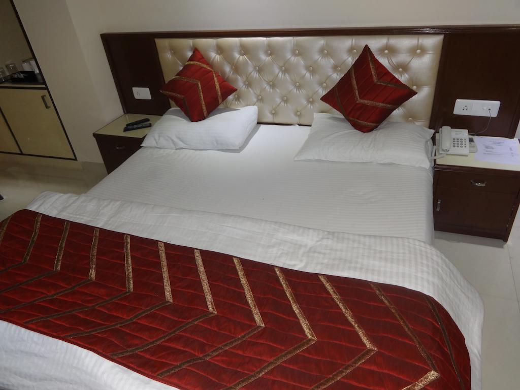 Hotel Grace New Delhi Ruang foto